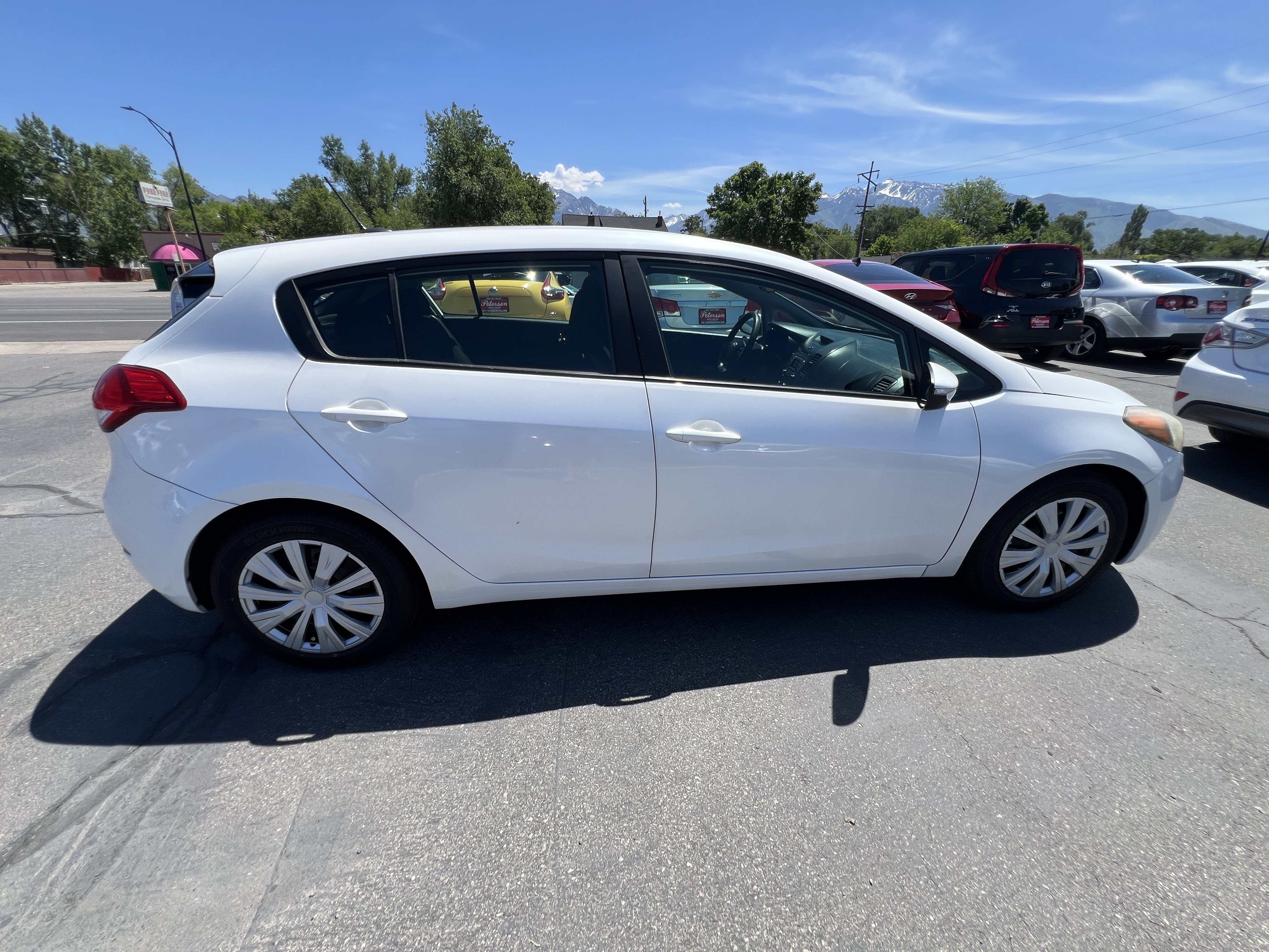 Used 2016 Kia Forte LX FWD image 5