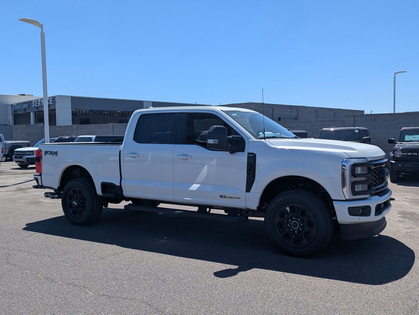 New 2026 Ford F250 Lariat w/ Black Appearance Package AWD/4WD image 38