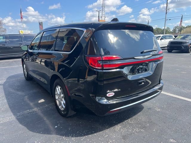 New 2026 Chrysler Pacifica Select image 22
