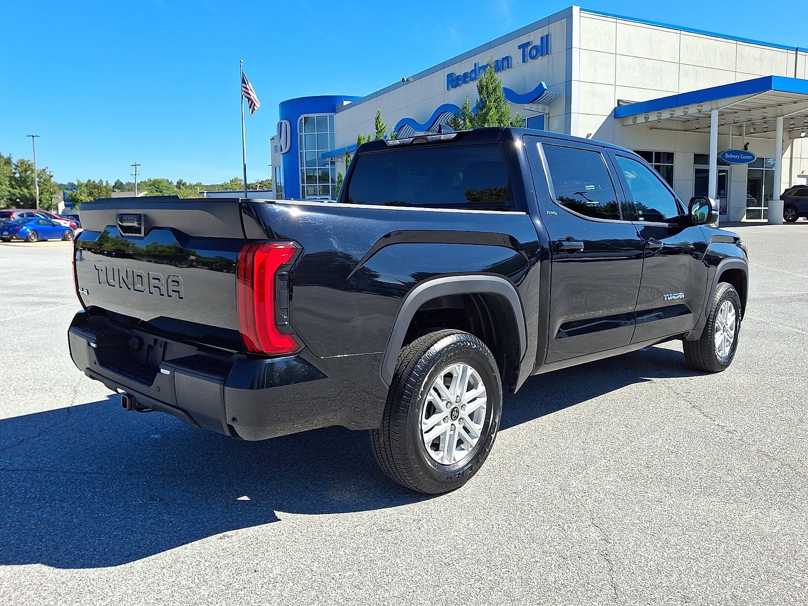 Used 2023 Toyota Tundra SR5 w/ SR5 Premium Package AWD/4WD image 6