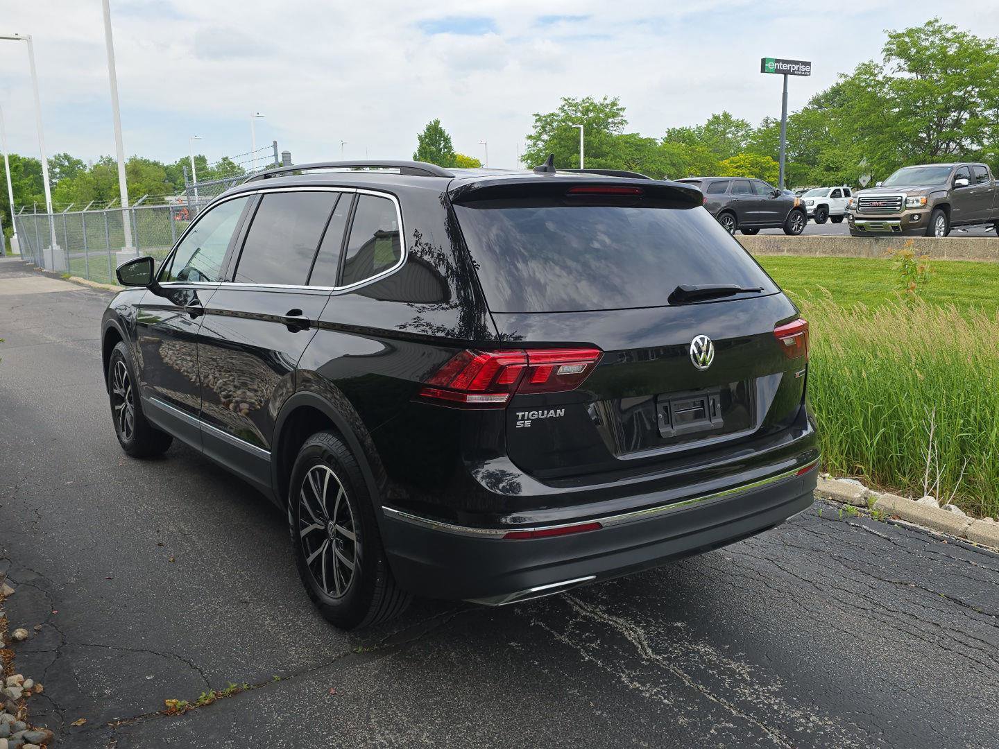 Used 2021 Volkswagen Tiguan S AWD/4WD image 10