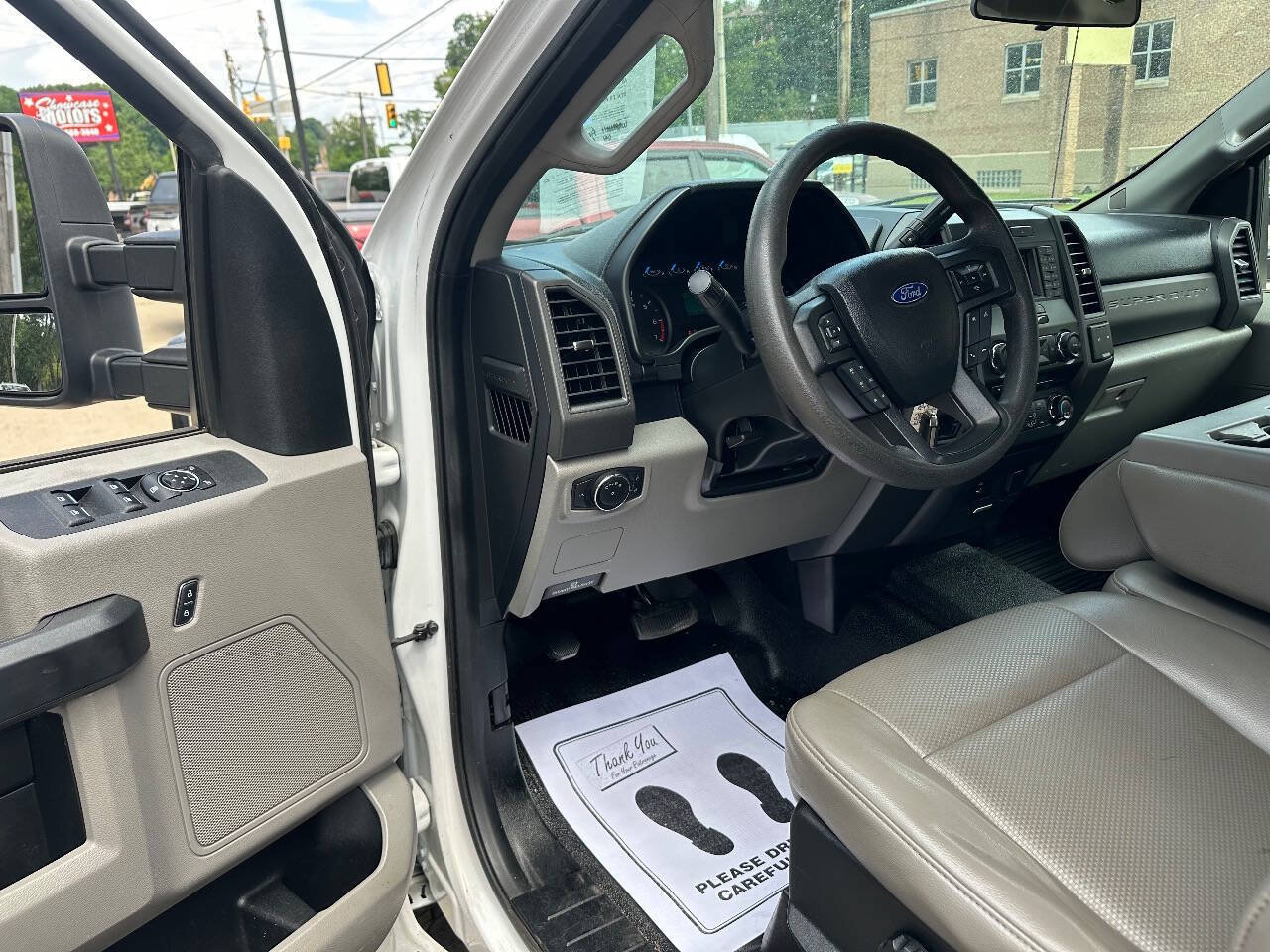 Used 2017 Ford F350 XL AWD/4WD image 10