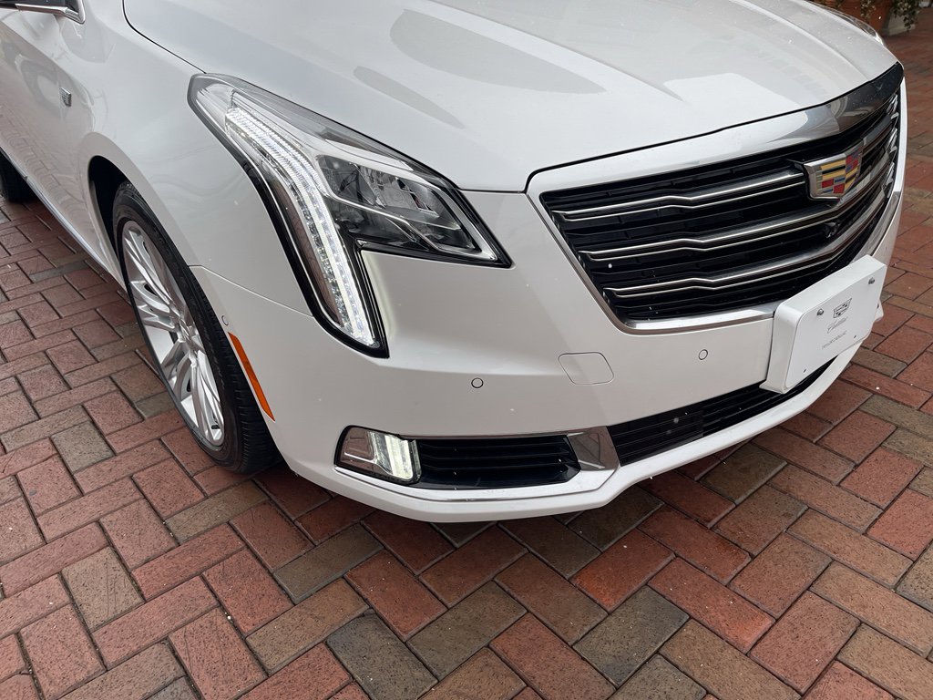 Used 2018 Cadillac XTS Luxury w/ Driver Awareness Package image 4