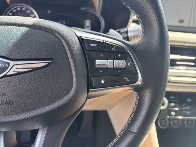 Used 2025 Genesis G70 2.5T image 22