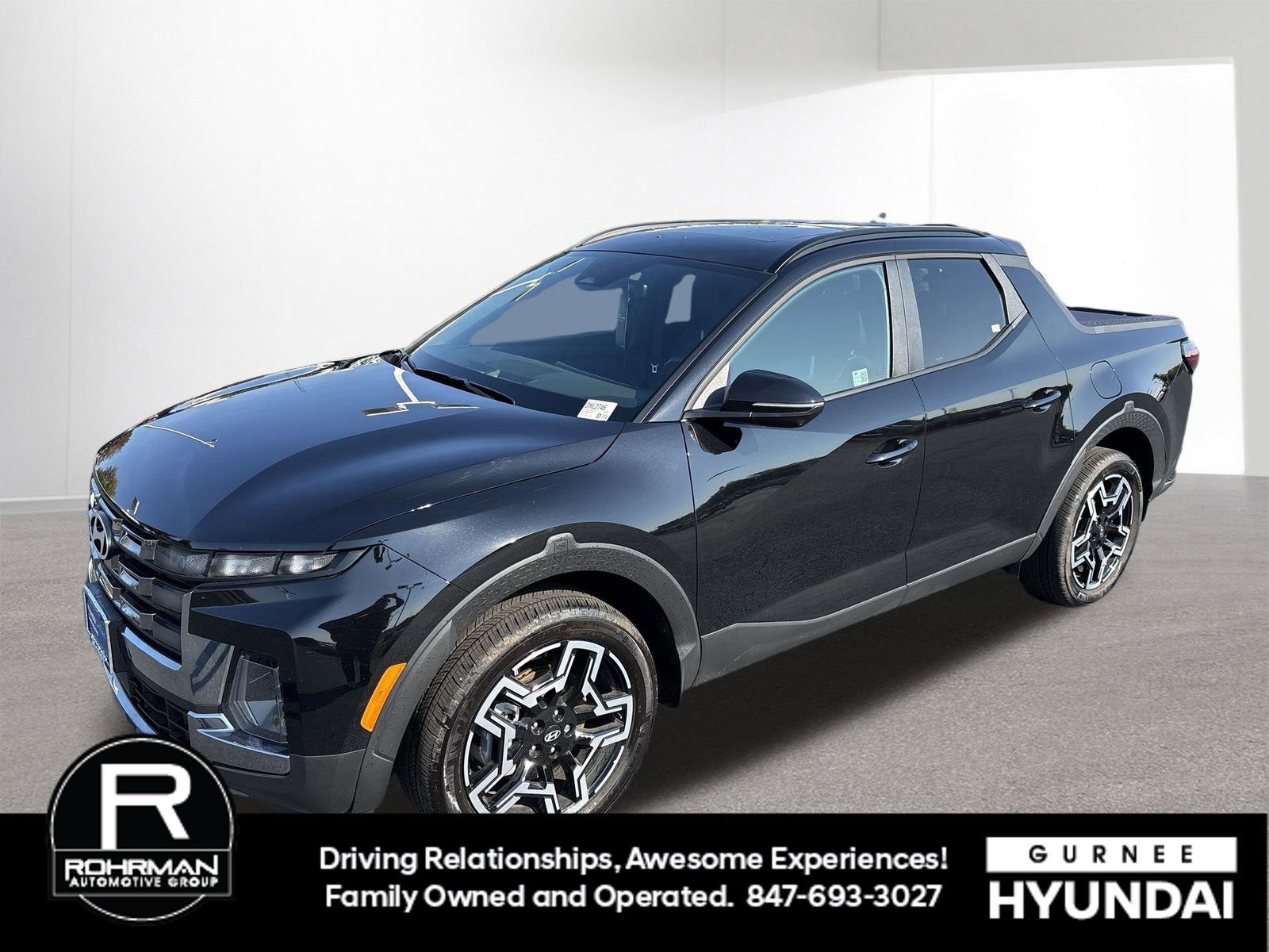 Used 2025 Hyundai Santa Cruz Limited image 1