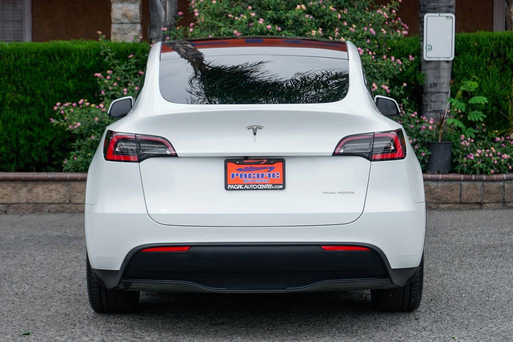 Used 2020 Tesla Model Y Long Range image 7