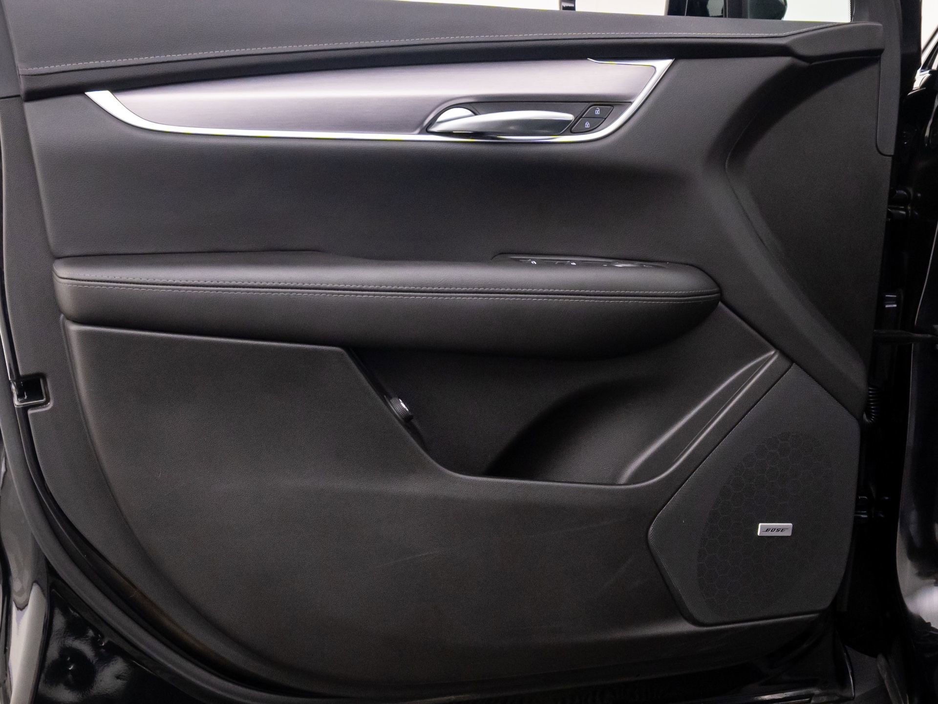 Certified 2023 Cadillac XT5 Luxury image 9