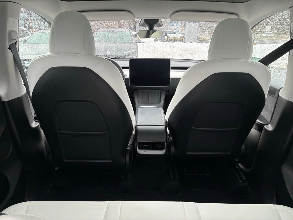 Used 2022 Tesla Model Y Performance image 12