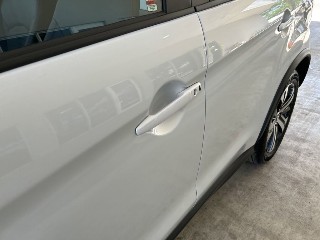 New 2026 Mitsubishi Outlander Sport SE AWD/4WD image 12