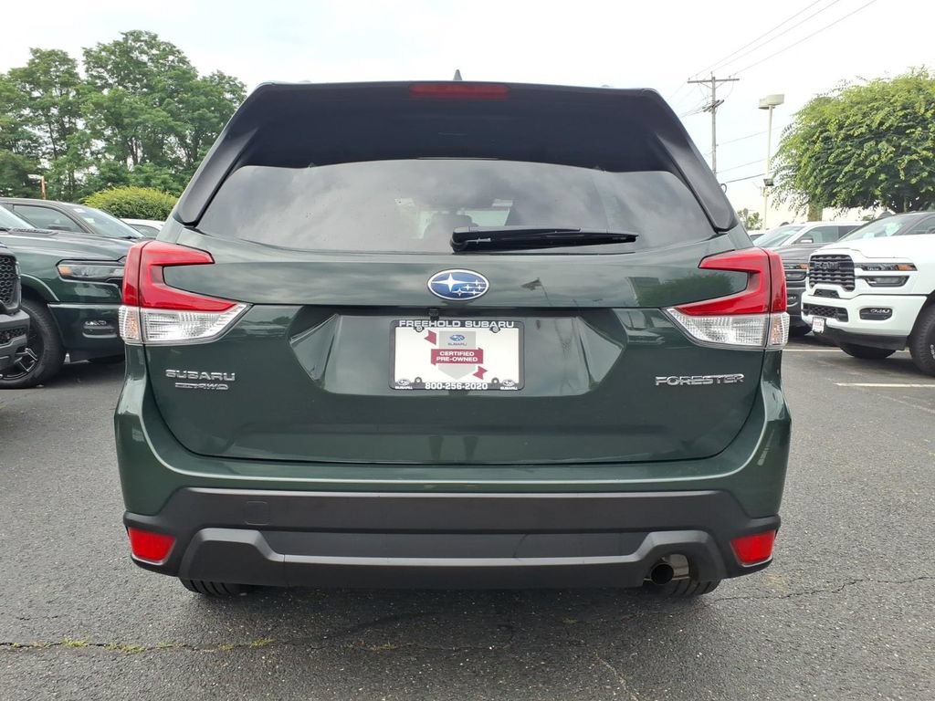 Certified 2022 Subaru Forester Premium AWD/4WD image 23