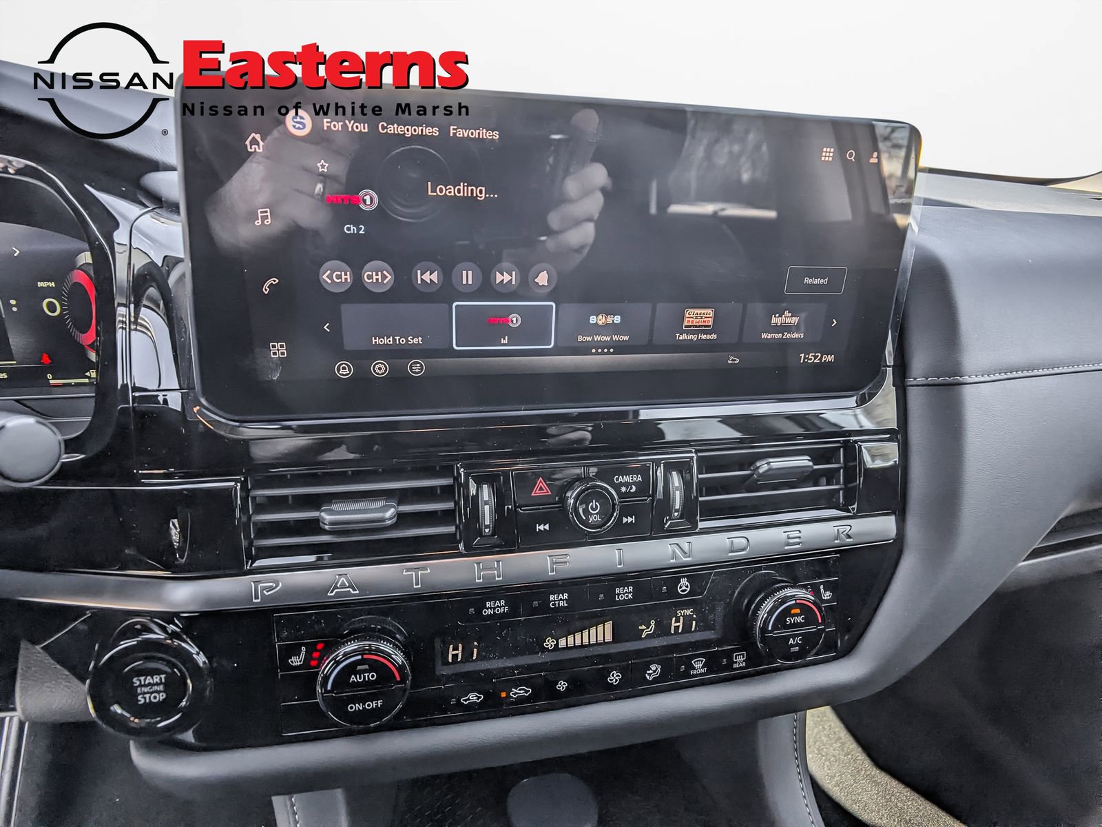 New 2026 Nissan Pathfinder SL w/ SL Premium Package AWD/4WD image 12