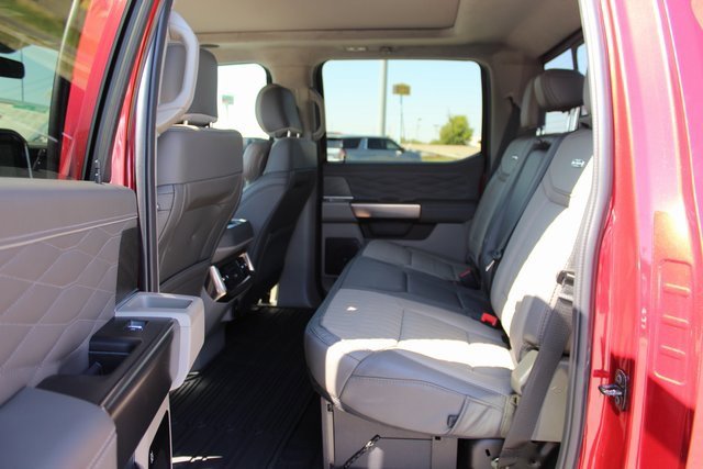 New 2026 Ford F350 Platinum w/ Platinum Plus Package image 9