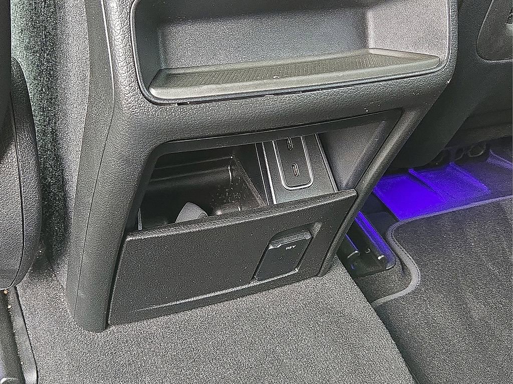 Used 2021 Mercedes-Benz GLE 350 4MATIC w/ Premium Package image 28