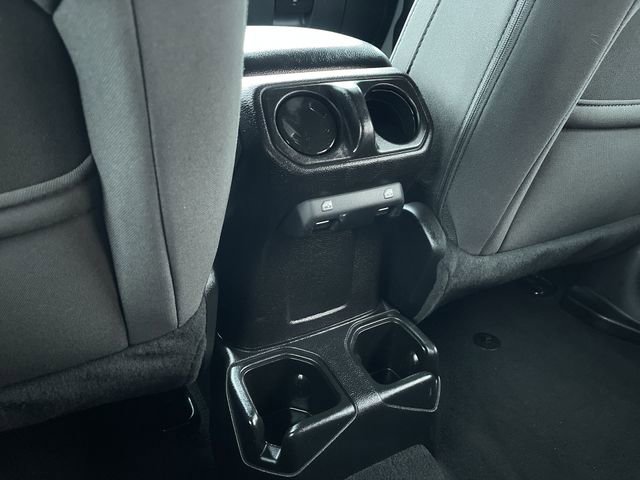 Used 2019 Jeep Wrangler Unlimited Sport S image 21