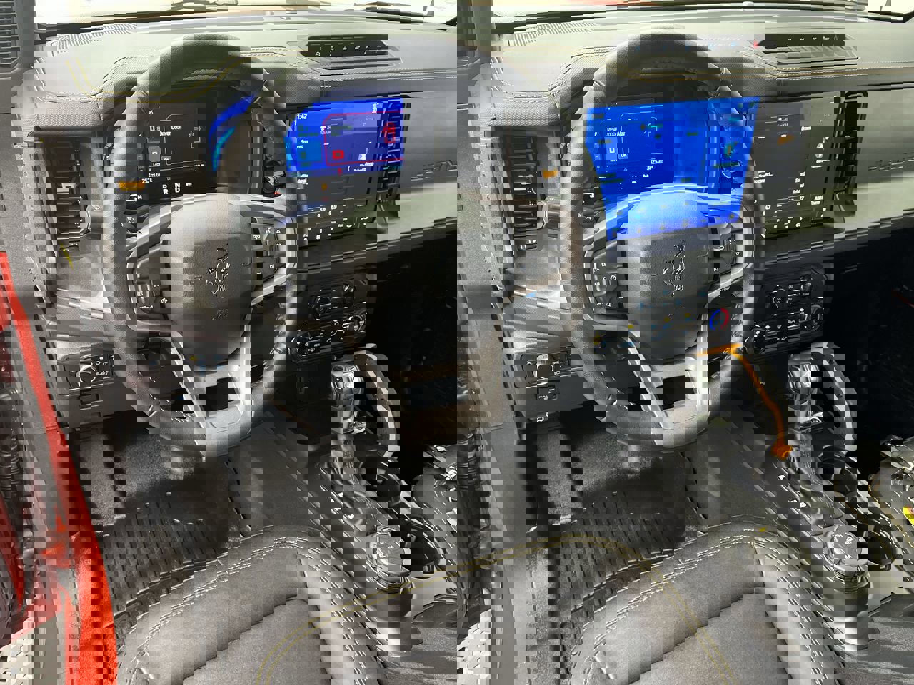 Certified 2024 Ford Bronco Badlands image 11