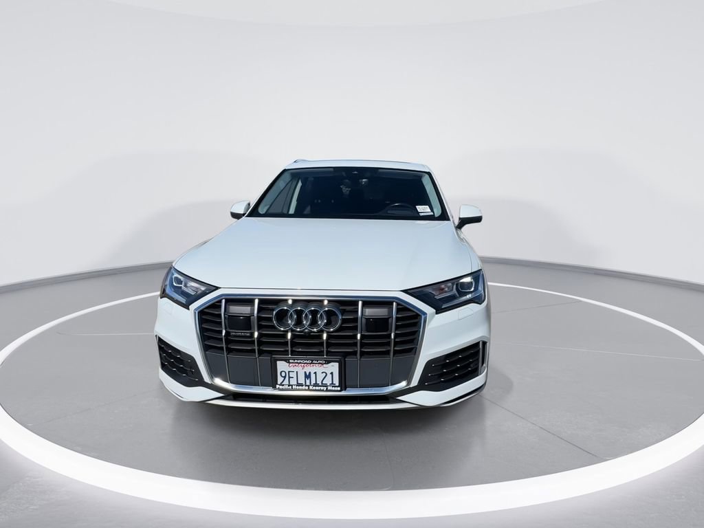 Used 2023 Audi Q7 3.0T Prestige image 3