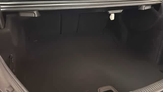 Used 2023 Mercedes-Benz E 350 4MATIC Sedan image 31
