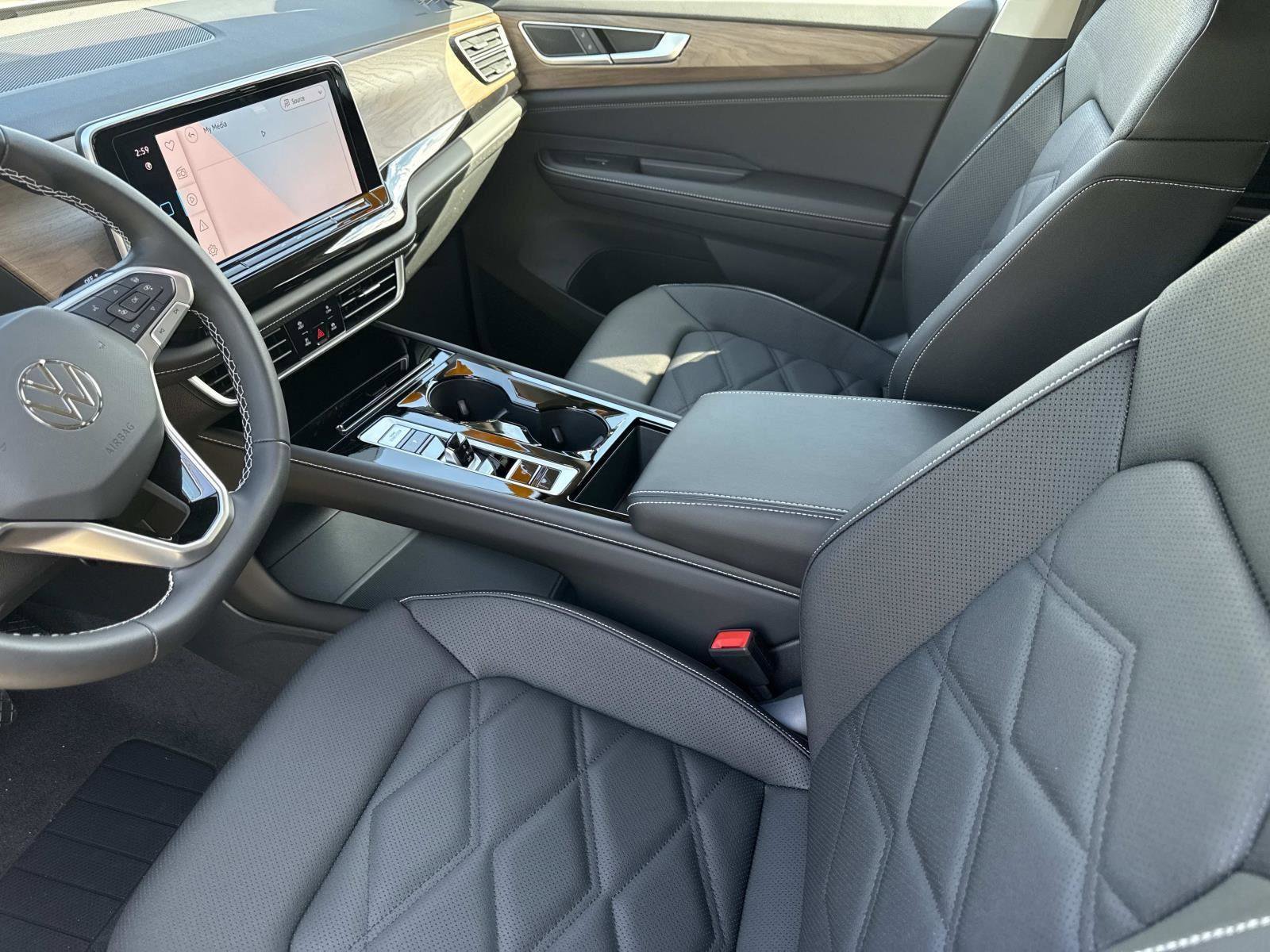 New 2026 Volkswagen Atlas SE image 17