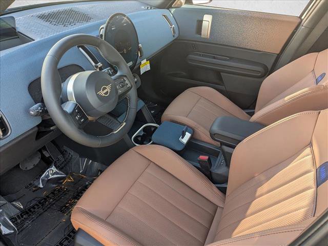New 2025 MINI Cooper Countryman SE image 3
