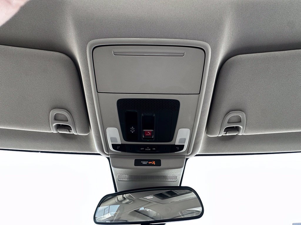Used 2023 Honda Accord EX image 29