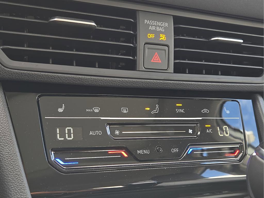 New 2026 Volkswagen Jetta SE image 18
