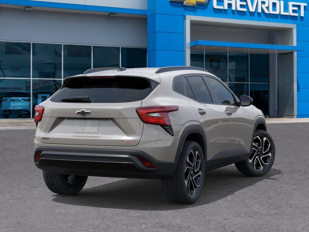 New 2026 Chevrolet Trax RS w/ Sunroof Package FWD image 5