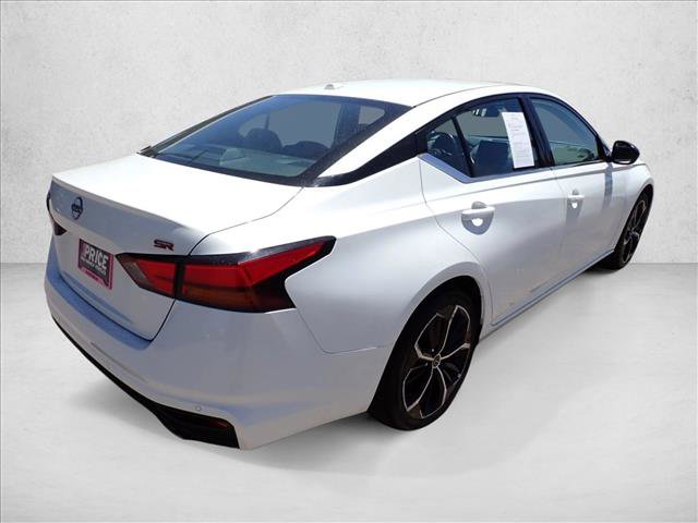 Used 2023 Nissan Altima 2.5 SR FWD video 4