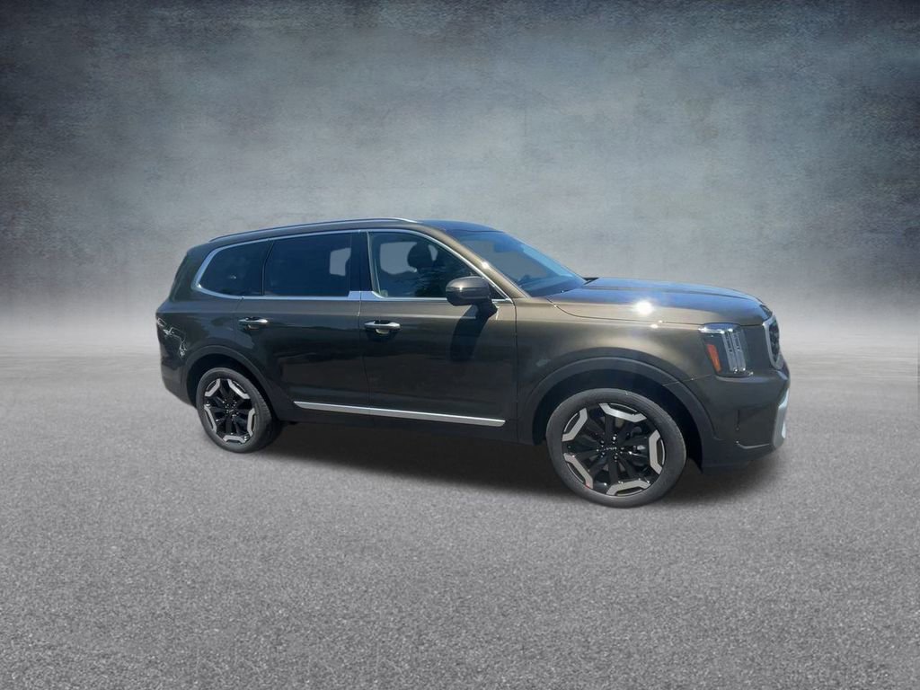 Used 2025 Kia Telluride S image 27