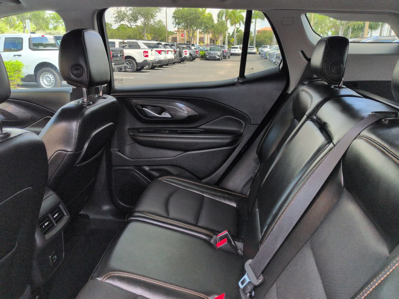 Used 2020 GMC Terrain SLT w/ Preferred Package FWD image 14