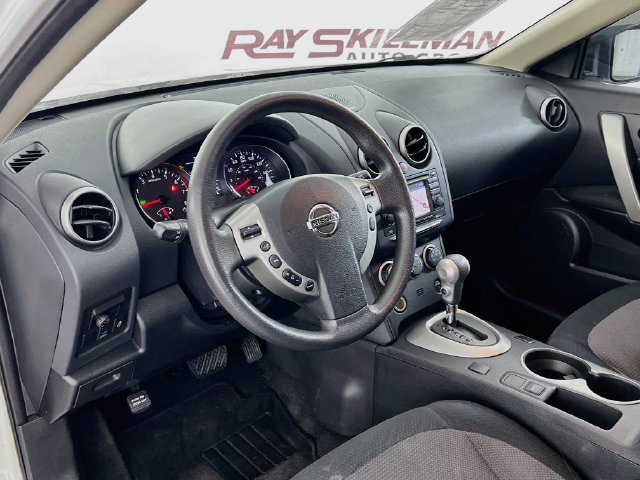 Used 2013 Nissan Rogue SV w/ Premium Pkg AWD/4WD image 32