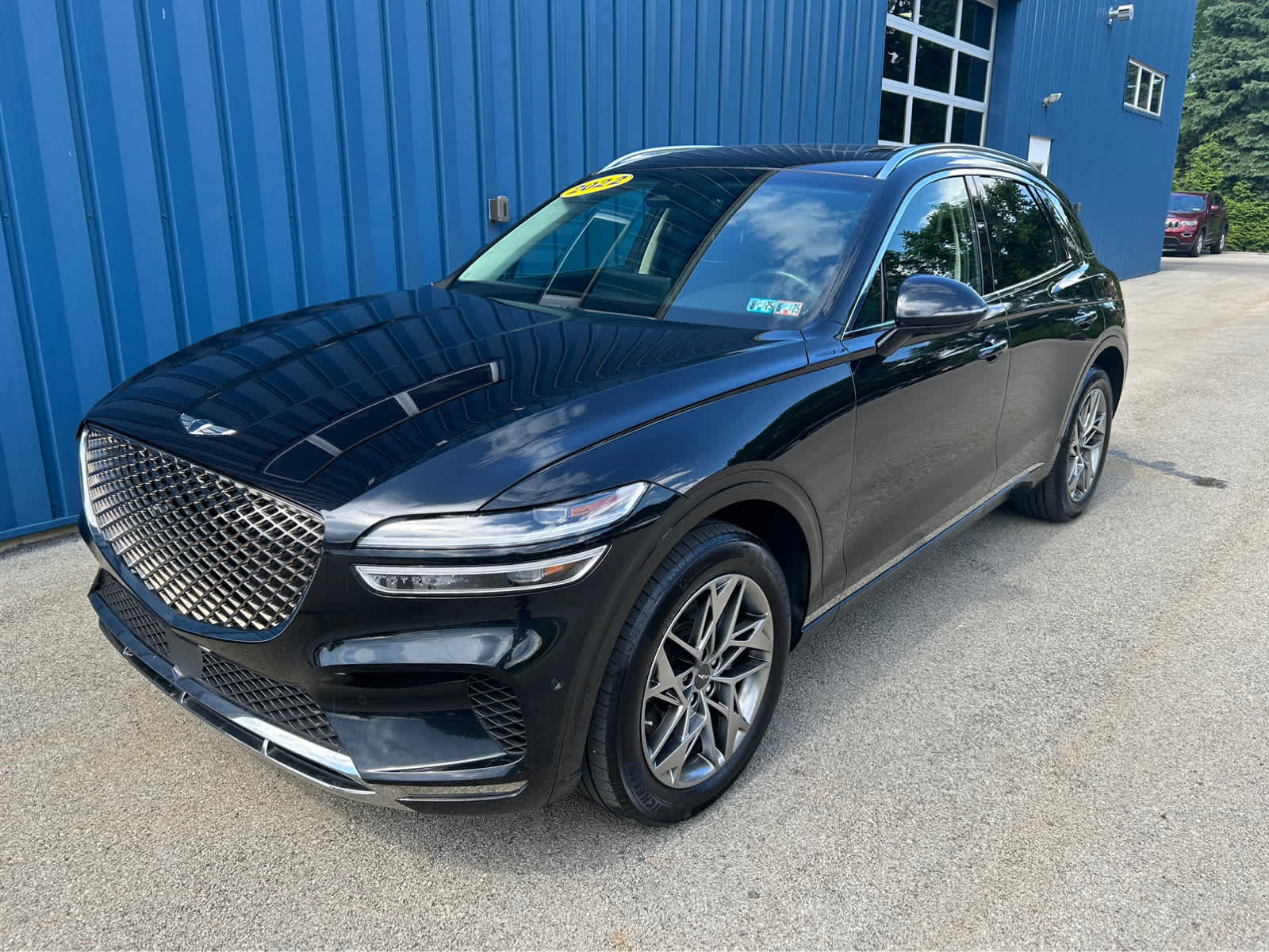 Used 2022 Genesis GV70 2.5T w/ Advanced Package AWD/4WD image 2