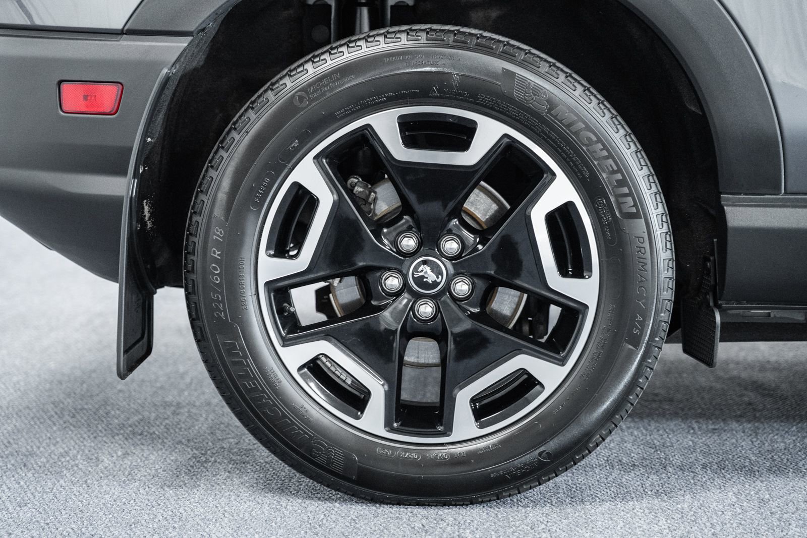 Used 2024 Ford Bronco Sport Outer Banks w/ Tech Package image 17