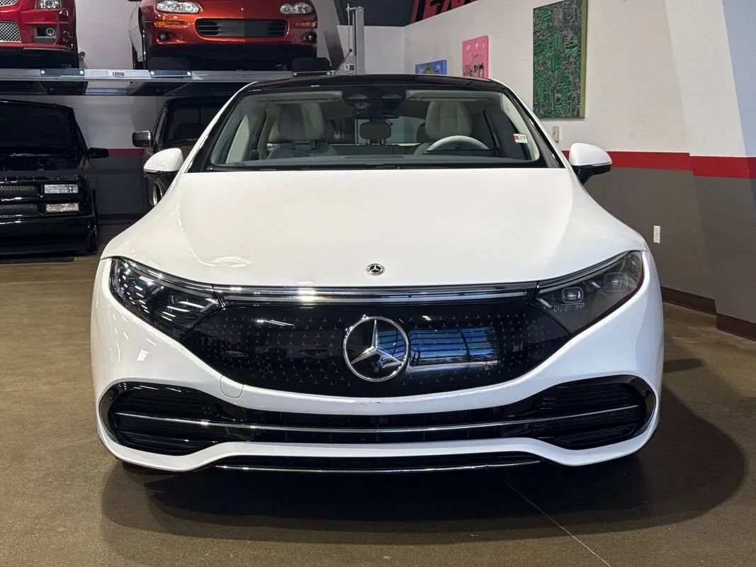 Used 2022 Mercedes-Benz EQS 450+ Sedan image 13