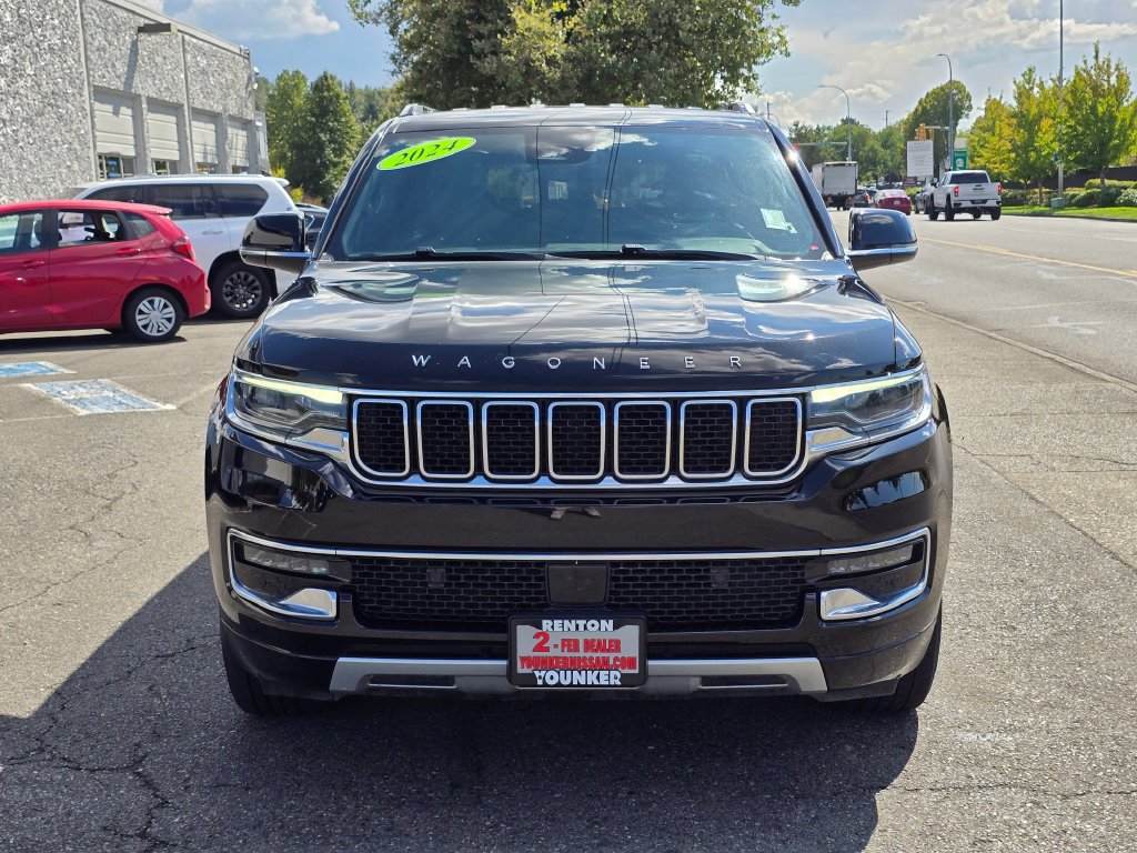 Used 2024 Jeep Wagoneer L Series II AWD/4WD image 8