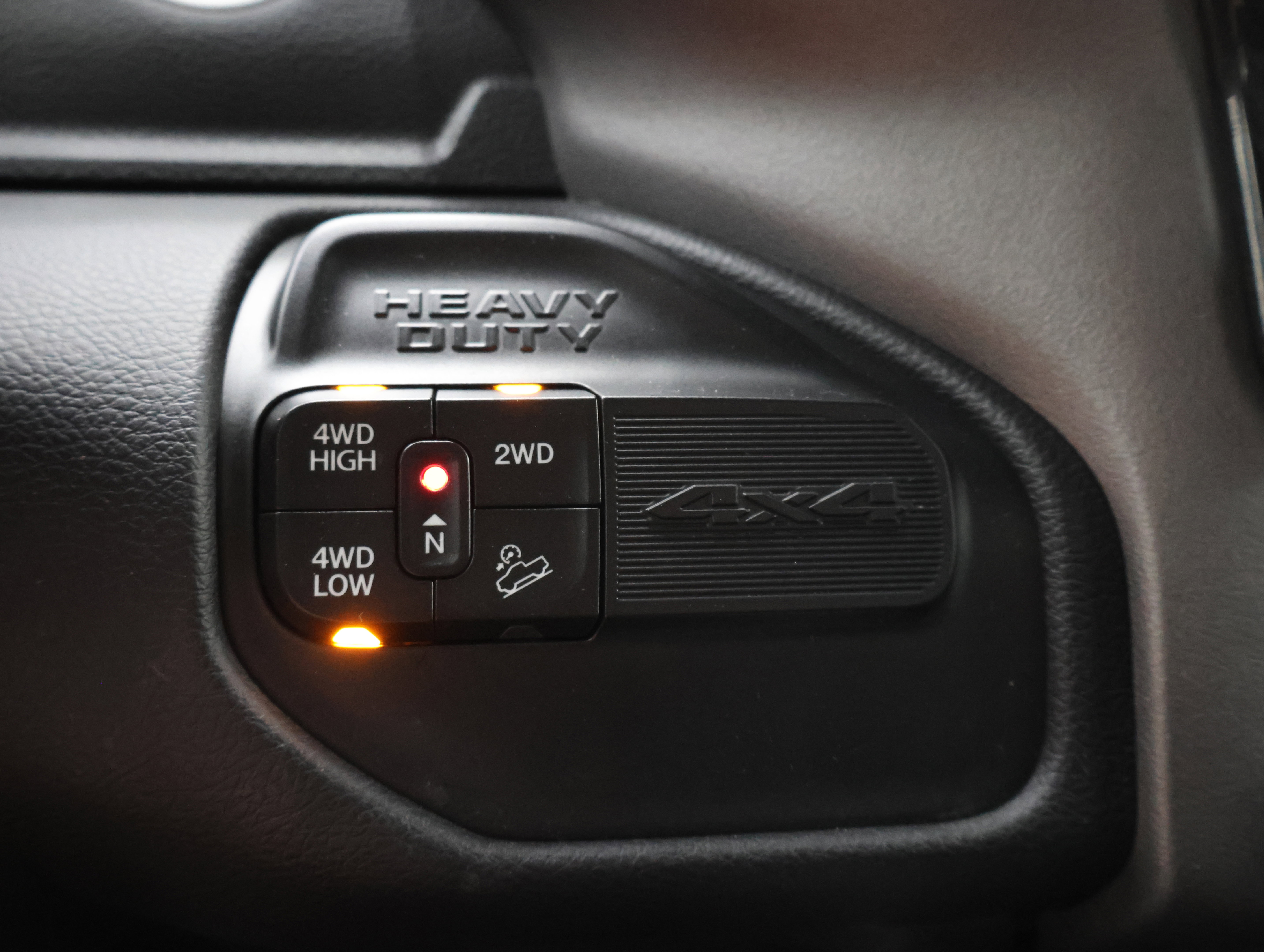Used 2021 RAM 2500 Big Horn w/ Night Edition AWD/4WD image 45
