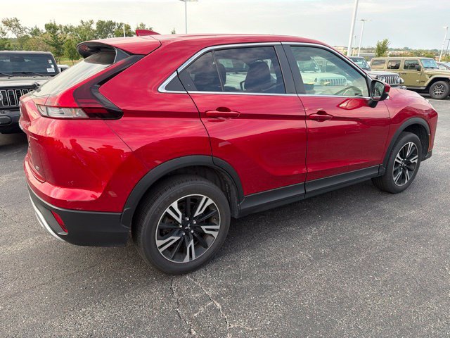 Used 2024 Mitsubishi Eclipse Cross SE AWD/4WD image 3