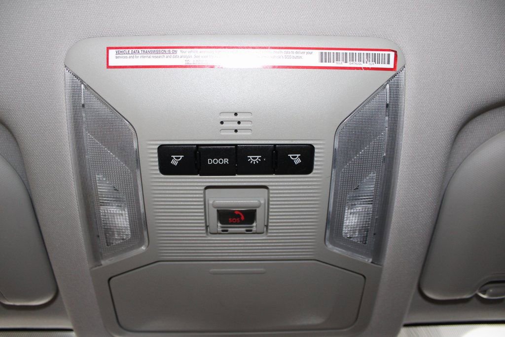 Used 2021 Toyota RAV4 LE image 31