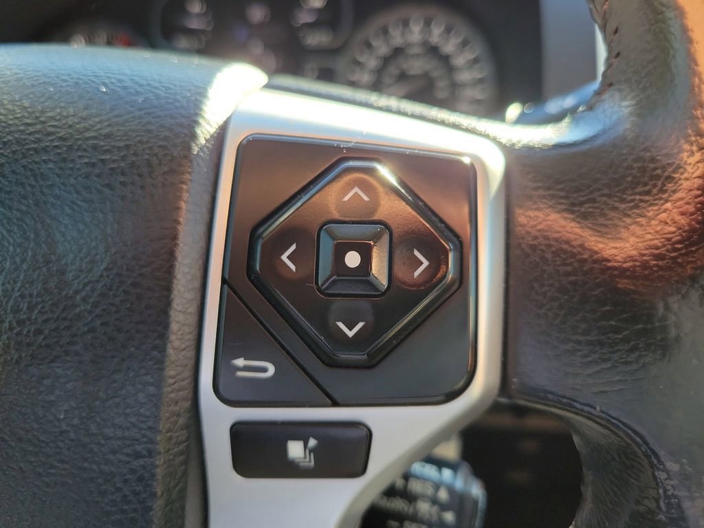 Used 2018 Toyota Tundra Limited w/ Limited Premium Package image 21