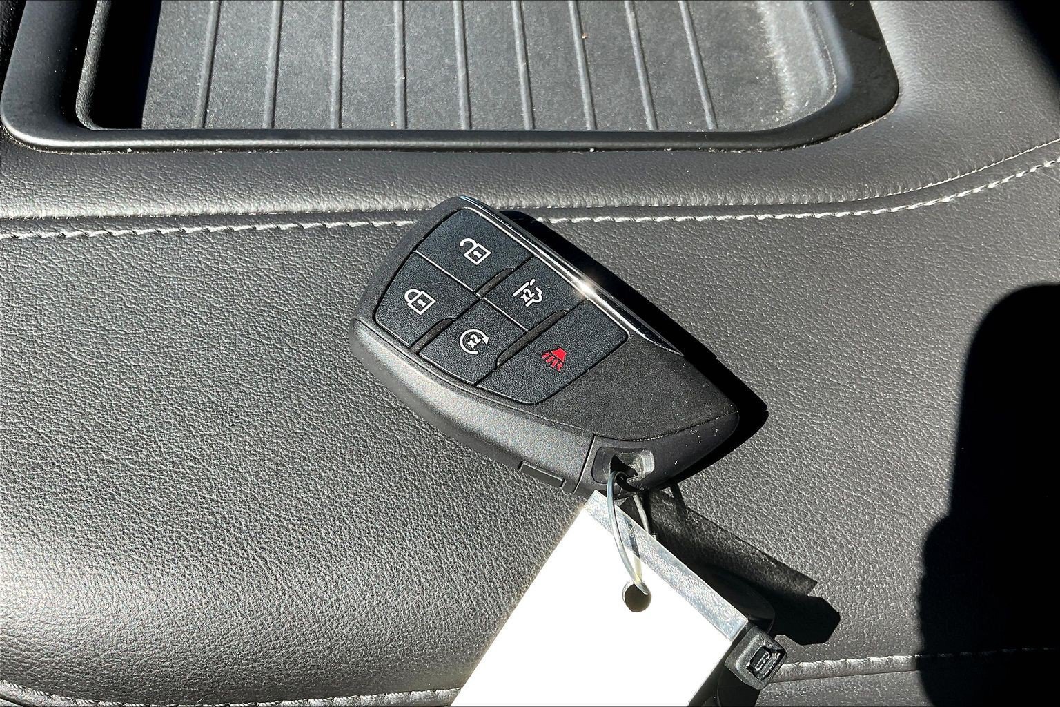 Used 2022 GMC Yukon SLE AWD/4WD image 34