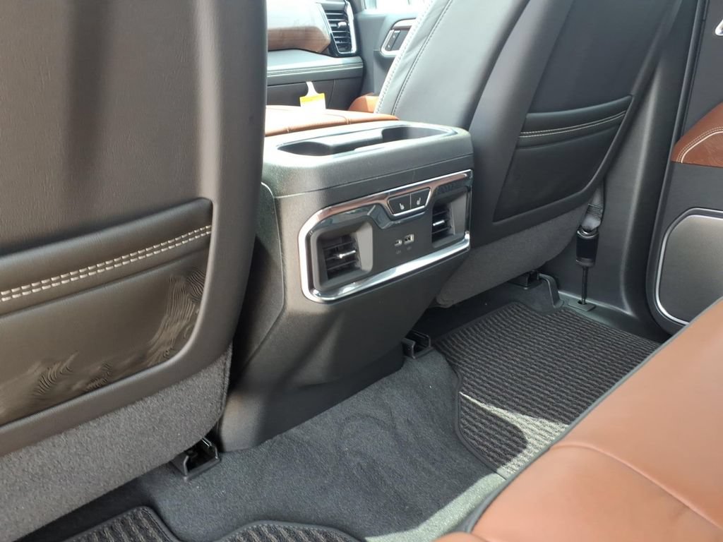 New 2026 GMC Sierra 1500 Denali Ultimate AWD/4WD image 16