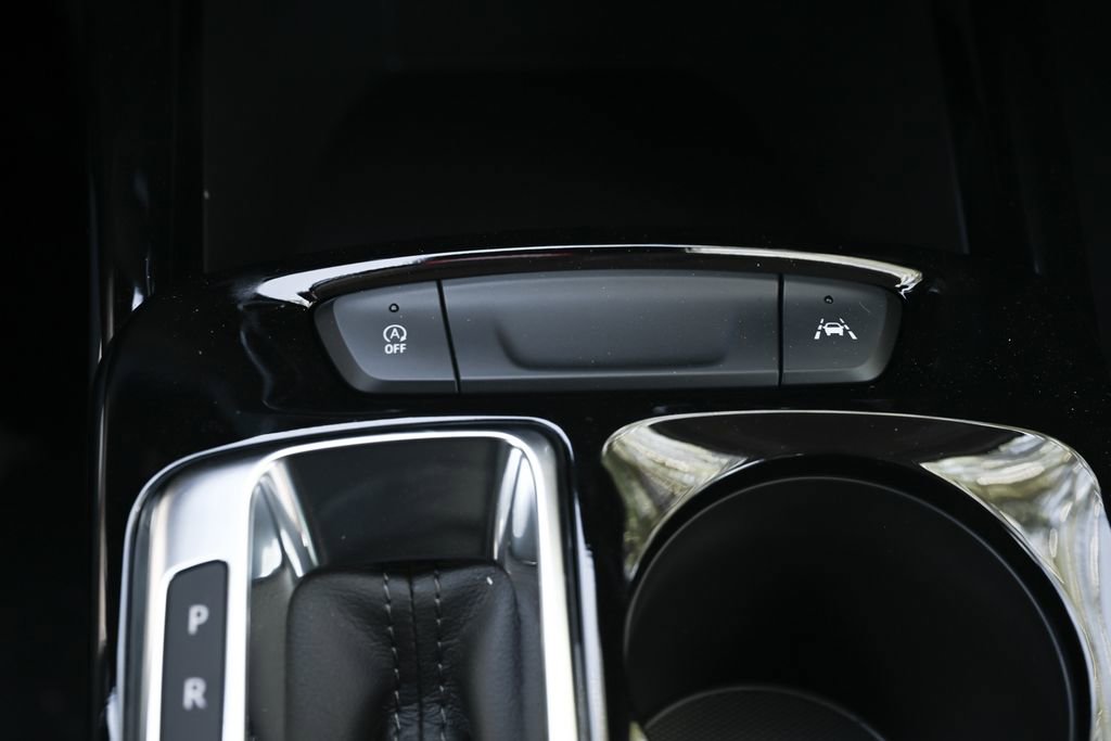 New 2026 Chevrolet Trax LT w/ LPO, Blackout Package FWD image 27