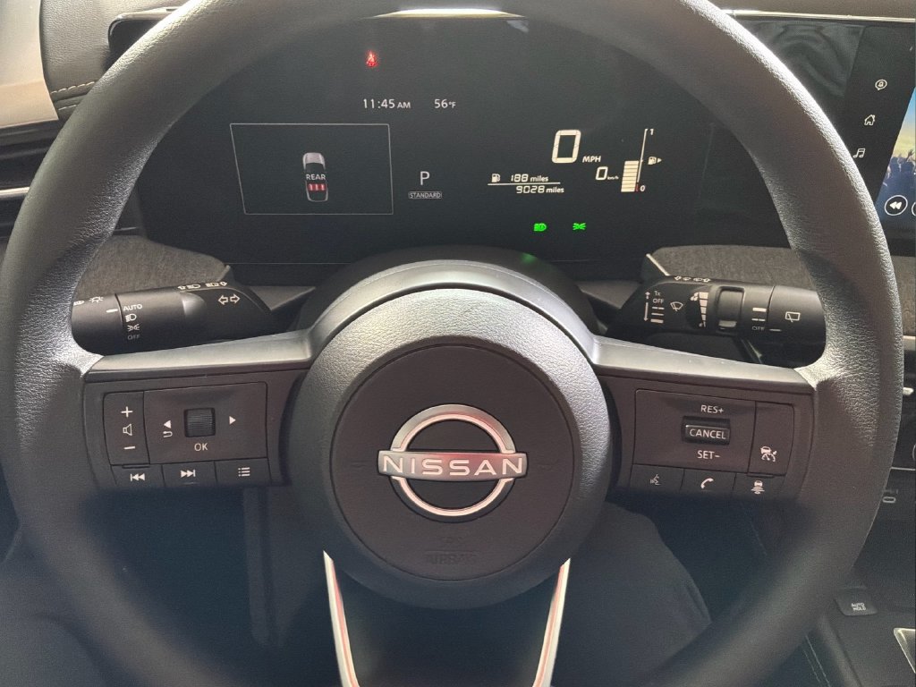Used 2025 Nissan Kicks SV w/ SV Premium Package AWD/4WD image 29