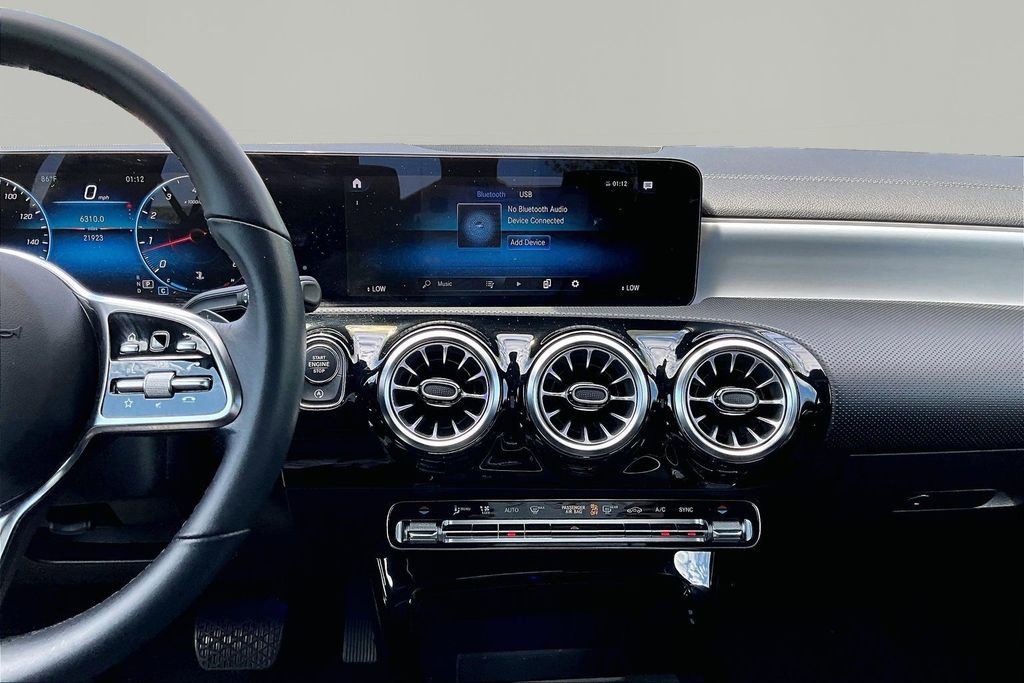 Used 2023 Mercedes-Benz CLA 250 image 9