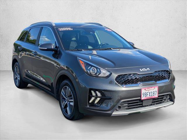 Used 2022 Kia Niro EX image 3