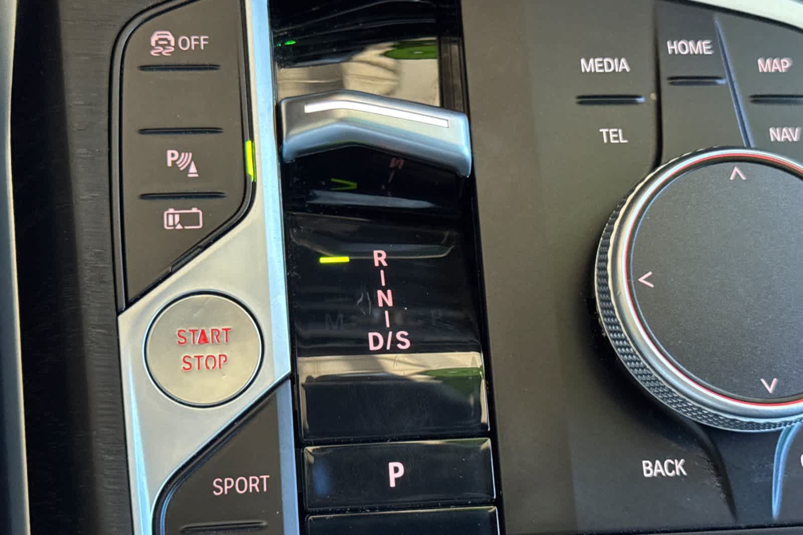 Used 2023 BMW 330e w/ Premium Package RWD image 22