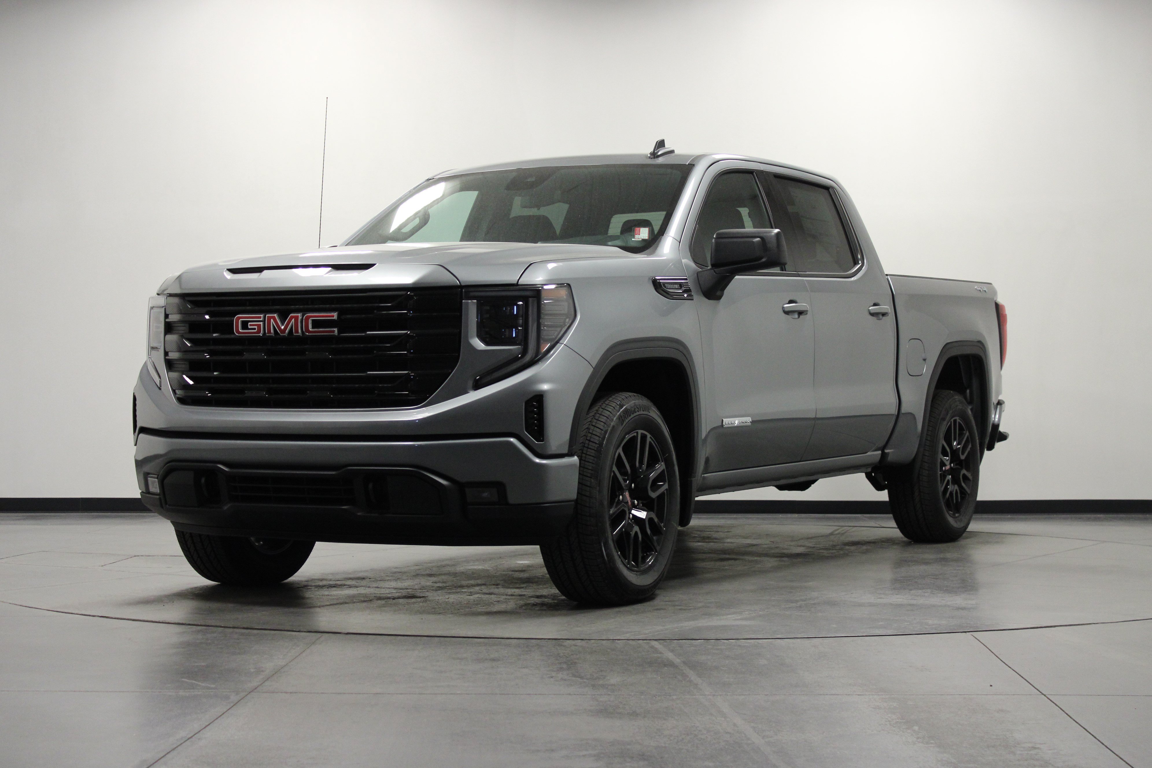 New 2026 GMC Sierra 1500 Elevation AWD/4WD image 8