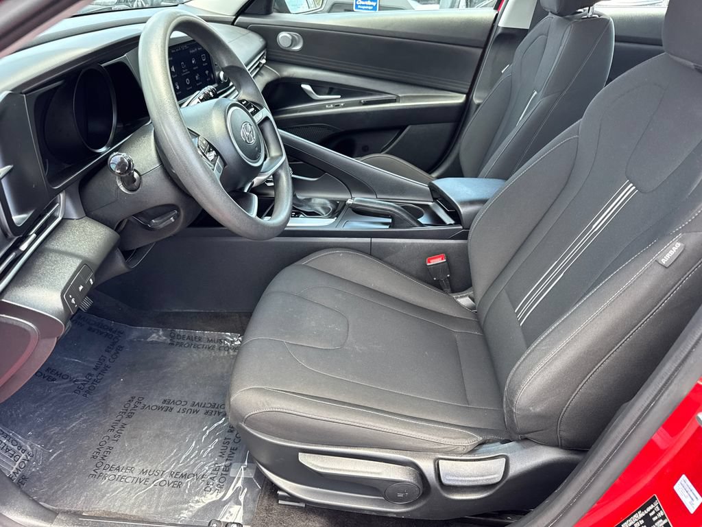 Used 2023 Hyundai Elantra SEL FWD image 24