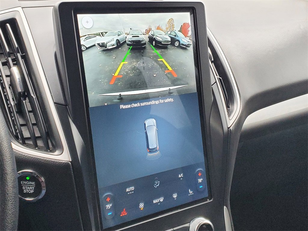 Used 2024 Ford Edge SEL image 16