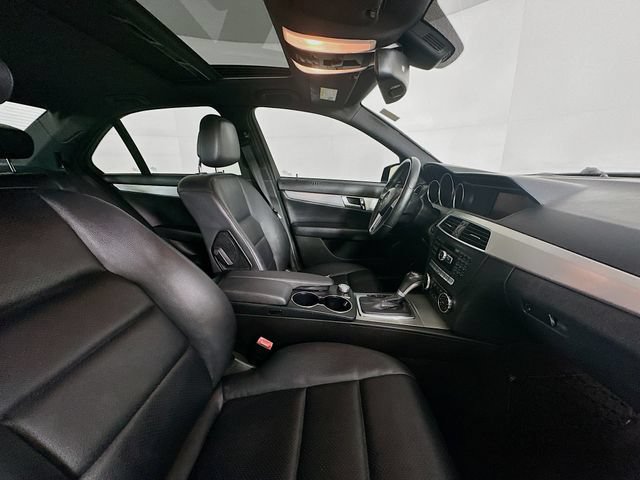 Used 2013 Mercedes-Benz C 250 Sedan image 26
