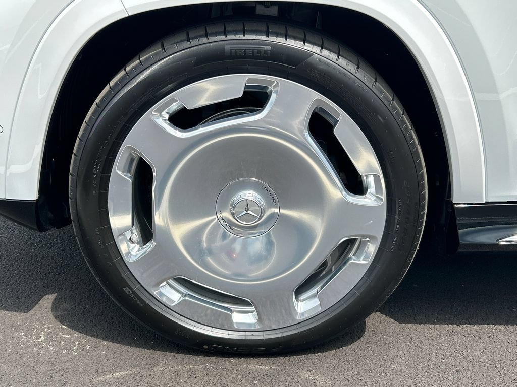 New 2026 Mercedes-Benz Maybach GLS 600 4MATIC image 36
